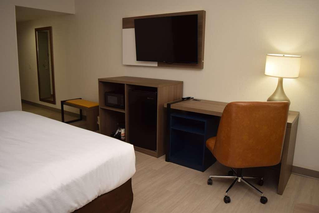Comfort Inn & Suites Syracuse-Carrier Circle Восток Сиракьюс Номер фото